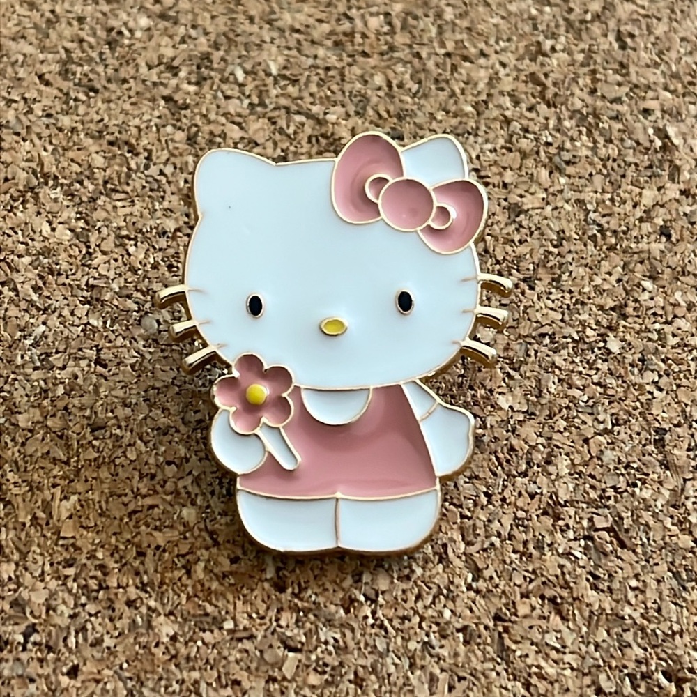 🔥3/$12 - Enamel Pin - Hello Kitty